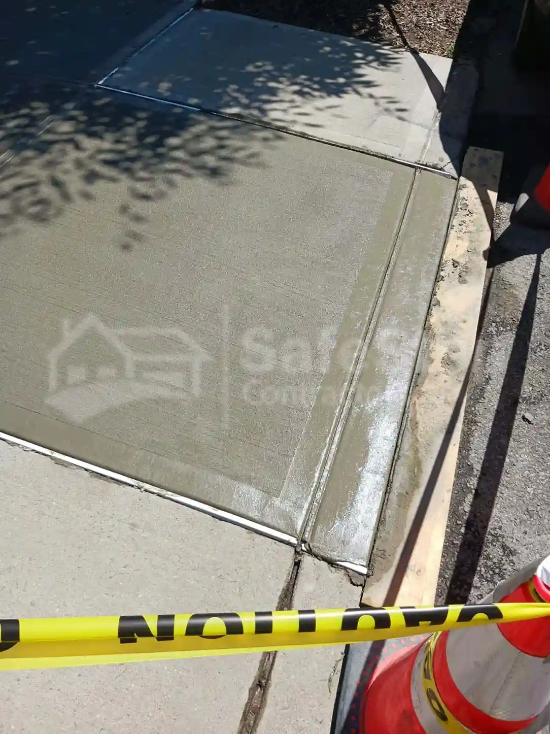 How to Repair Cracks in Concrete Driveways Using a Grinder?